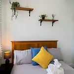 Сasa de vacaciones Stylish 1 Bedroom By Altoluxoexperience Short Lets & Serviced With Free Wifi & Parking