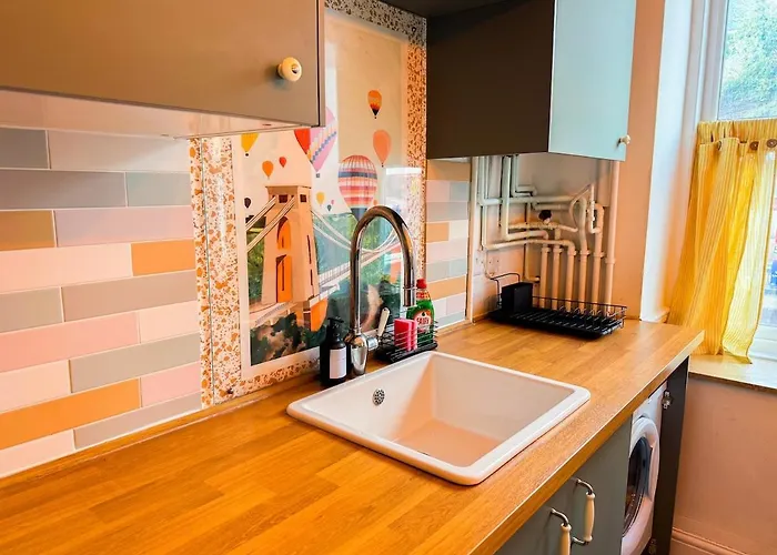 Hébergement de vacances Stylish 1 Bedroom By Altoluxoexperience Short Lets & Serviced With Free Wifi & Parking