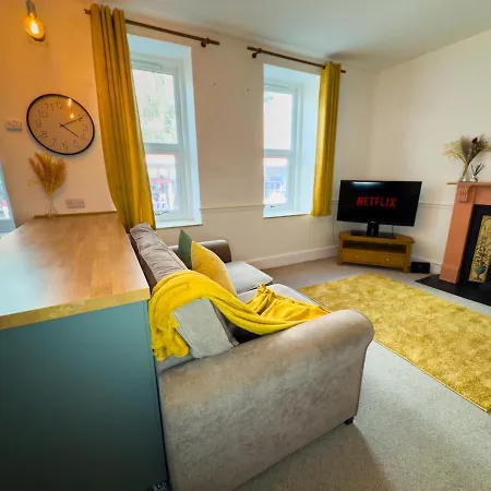 Stylish 1 Bedroom By Altoluxoexperience Short Lets & Serviced With Free Wifi & Parking Bristol