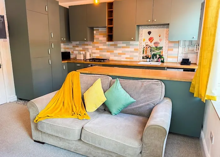 Stylish 1 Bedroom By Altoluxoexperience Short Lets & Serviced With Free Wifi & Parking