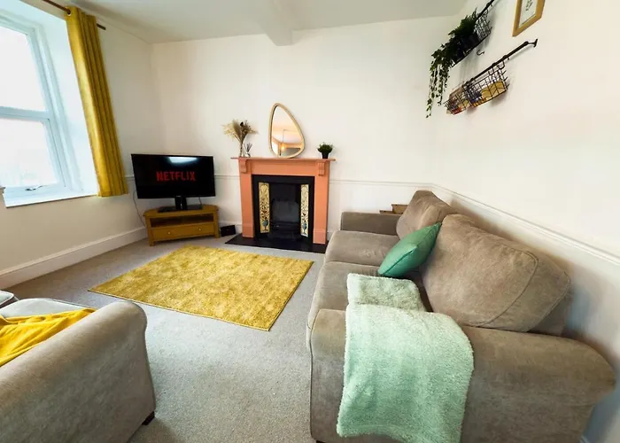 Stylish 1 Bedroom By Altoluxoexperience Short Lets & Serviced With Free Wifi & Parking Будинок відпочинку