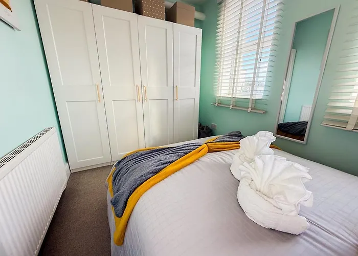 Nyaraló Stylish 1 Bedroom By Altoluxoexperience Short Lets & Serviced With Free Wifi & Parking Bristol