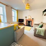 Stylish 1 Bedroom By Altoluxoexperience Short Lets & Serviced With Free Wifi & Parking Ferienhaus *